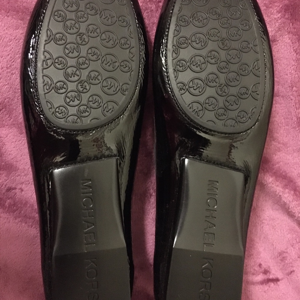 Michael Kors Patent Leather Gold hardware Loafers - Picture 4 of 5